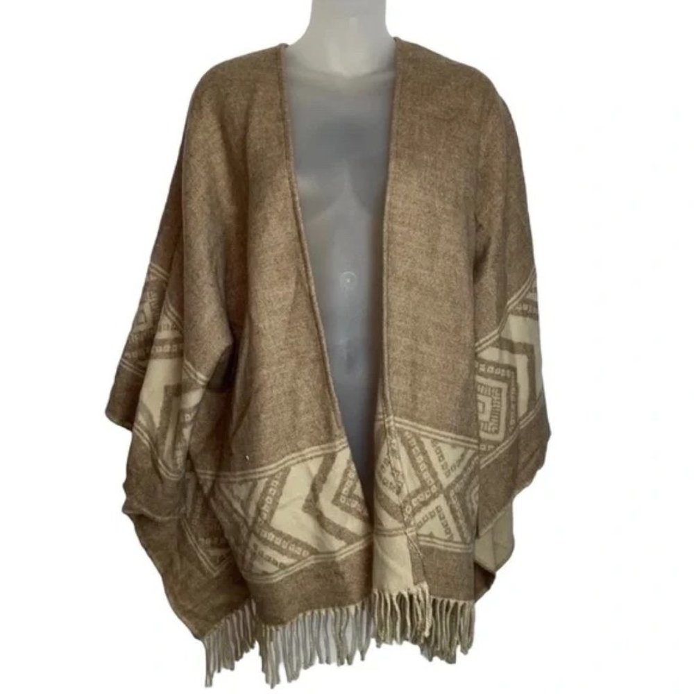 American Eagle Outfitters Aztec Tan Poncho
